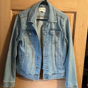 Universal thread jean jacket